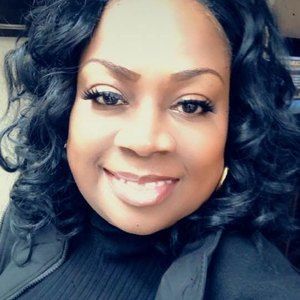 Meet your Posher, Annie